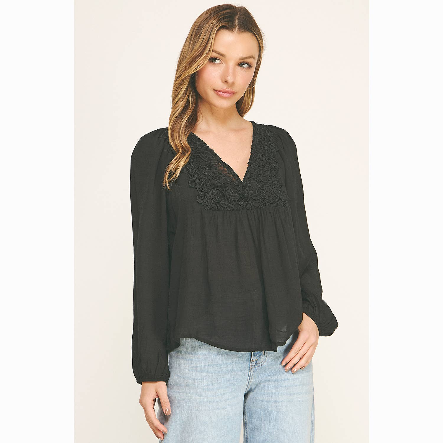 BOHO LACE V-NECK FLOWY BLOUSE