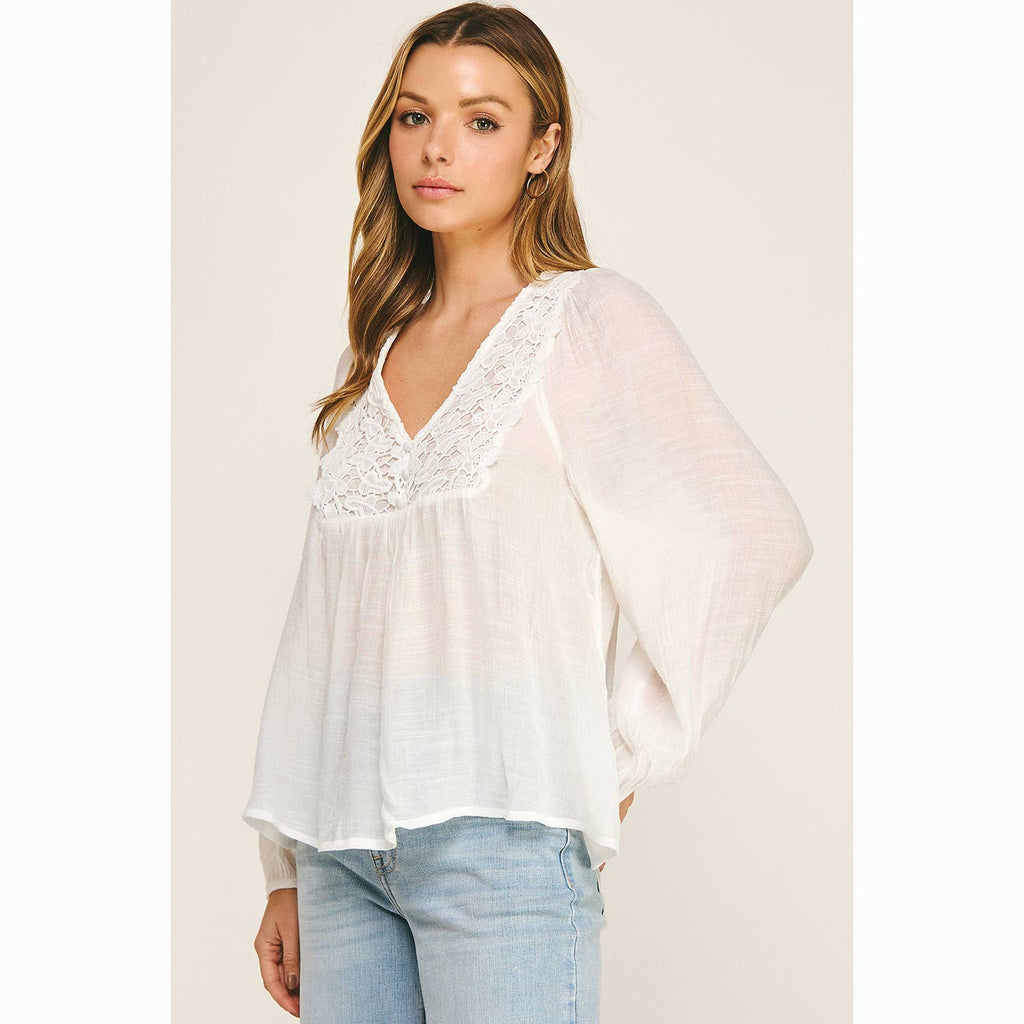 BOHO LACE V-NECK FLOWY BLOUSE