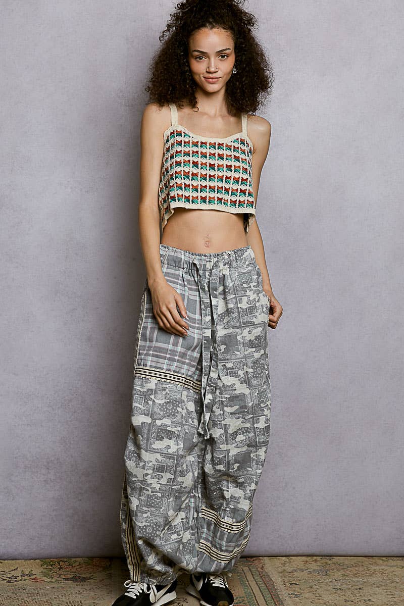 POL Scalloped Crochet Cropped Sleeveless Knit Top